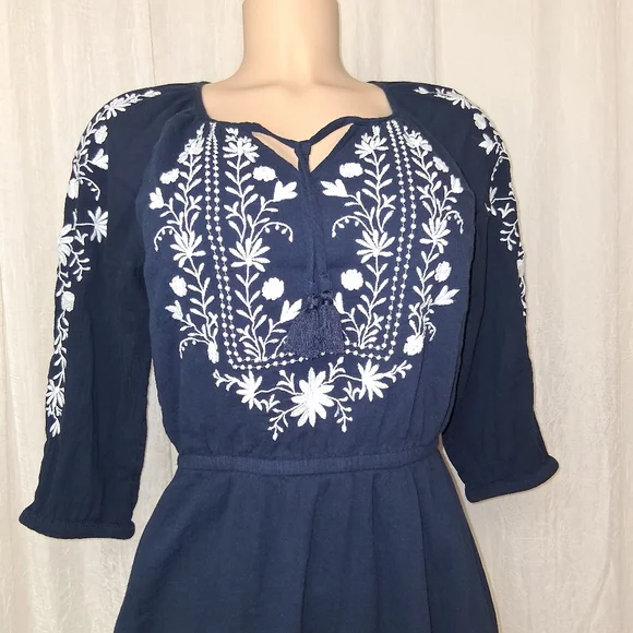 Talbots Dark Blue Dress with White Floral Embroidery Size Sp Made INDIA - Picture 10 of 14